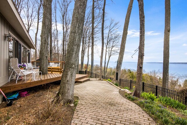 1451 S Bay View Trl, Suttons Bay, MI 49682