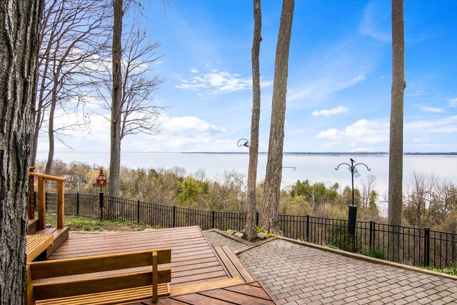 1451 S Bay View Trl, Suttons Bay, MI 49682