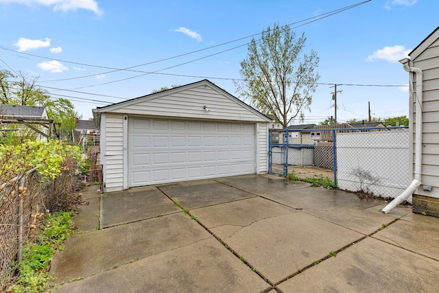 18310 Harman St, Melvindale, MI 48122 - detached garage featuring fence