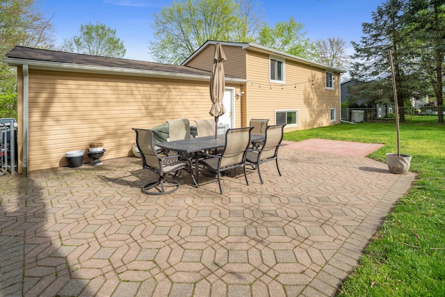 view of patio featuring outdoor dining space