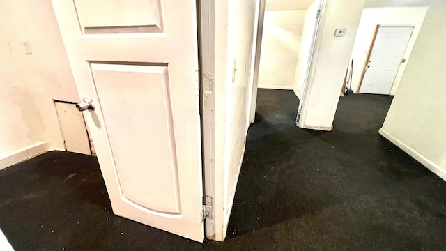 13646 Ryan Rd, Hamtramck, MI 48212 - hallway with baseboards