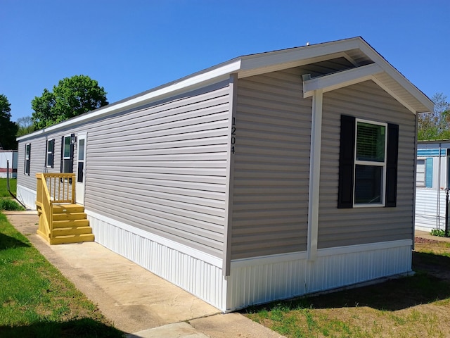 1204 Carlton Ct, Plainwell, MI 49080 - view of home's exterior