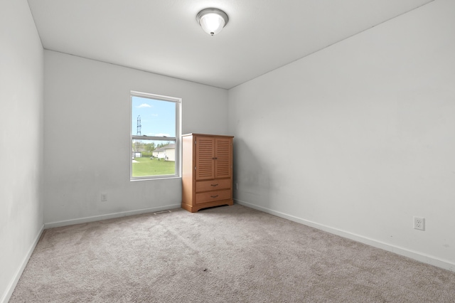 4143 Wild Meadow St, Kalamazoo, MI 49048 - unfurnished room with carpet floors and baseboards