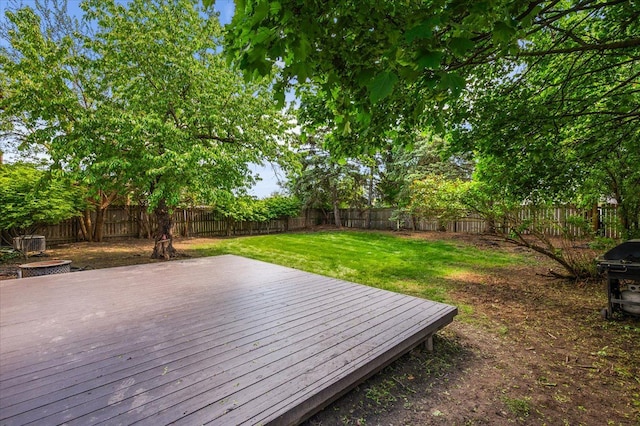 15672 Robert Dr, Macomb, MI 48044 - view of wooden deck