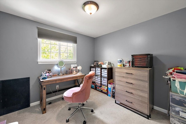 15672 Robert Dr, Macomb, MI 48044 - carpeted home office with baseboards