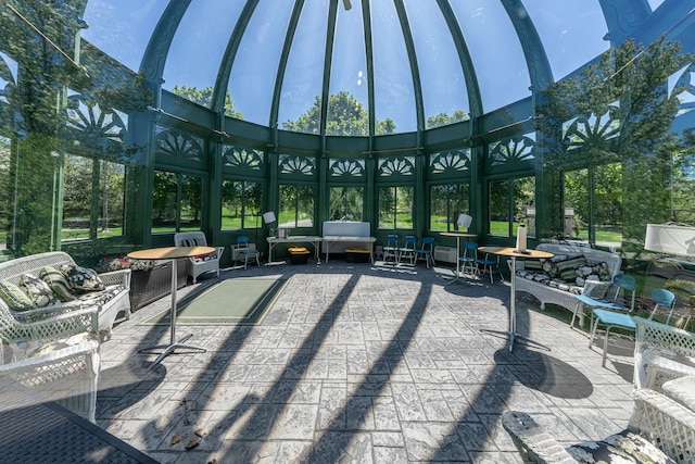 sunroom / solarium with an outdoor hangout area