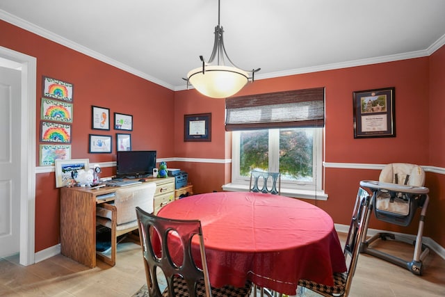 47352 Dove Ct, Shelby Twp, MI 48315 - dining space with crown molding and baseboards