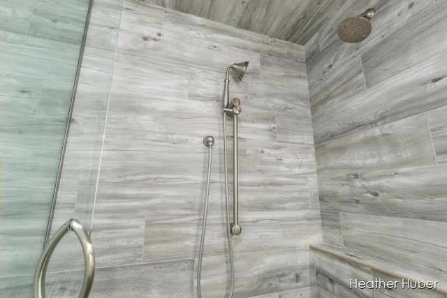 401 Stickney Ridge Rd, Grand Haven, MI 49417 - full bathroom with a tile shower