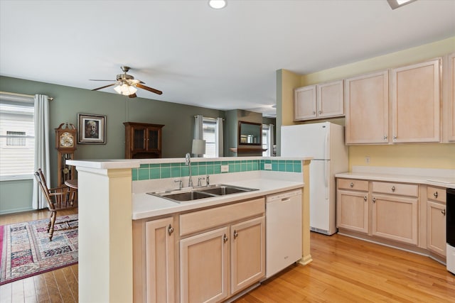 3818 Hillsdale Dr, Auburn Hills, MI 48326 - kitchen with white appliances, a sink, light brown cabinets, ceiling fan, and light wood finished floors