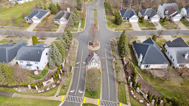 3818 Hillsdale Dr, Auburn Hills, MI 48326 - aerial overview of property's location featuring nearby suburban area