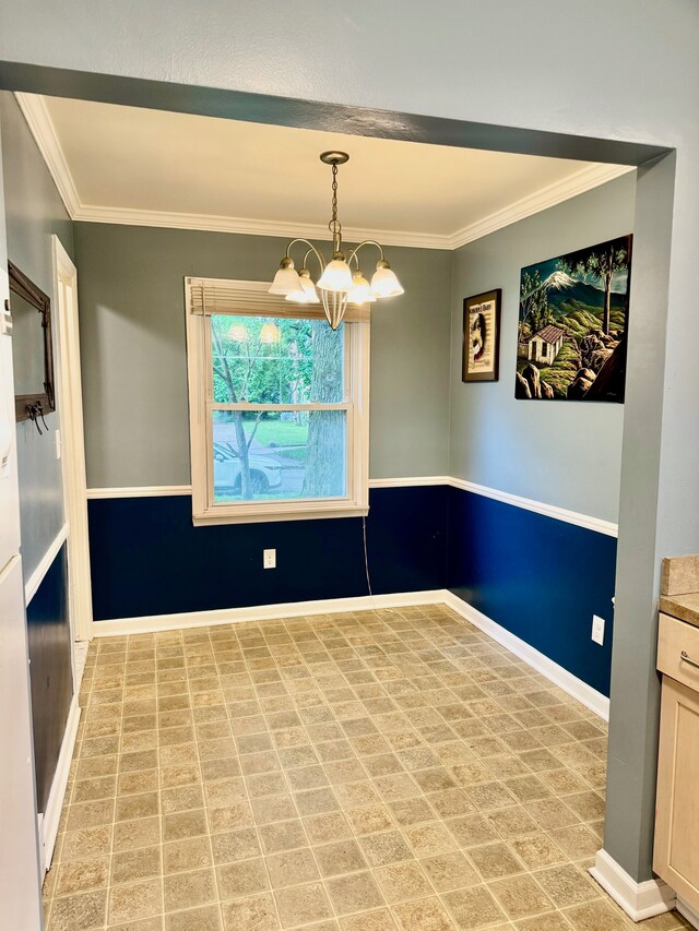 11427 Mercedes, Redford, MI 48239 - unfurnished dining area featuring a chandelier, ornamental molding, and baseboards
