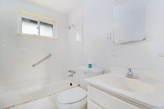 4149 Harriet St, Inkster, MI 48141 - full bath with vanity, shower / bath combination, and toilet