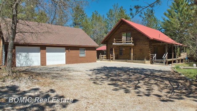 940 Wood River Rd, Grayling, MI 49738 - view of front of property featuring driveway