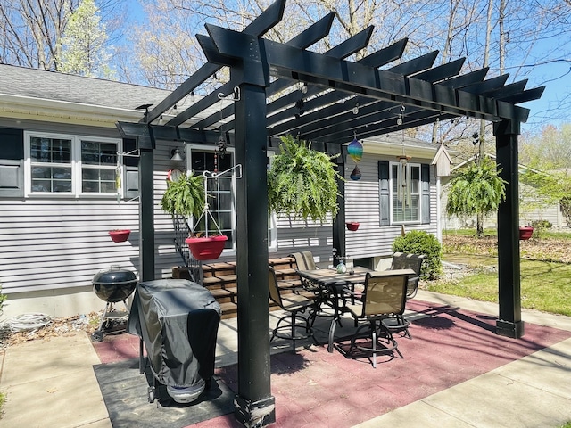 9612 Clubhouse Dr W, Canadian Lakes, MI 49346 - view of patio featuring a pergola and outdoor dining area