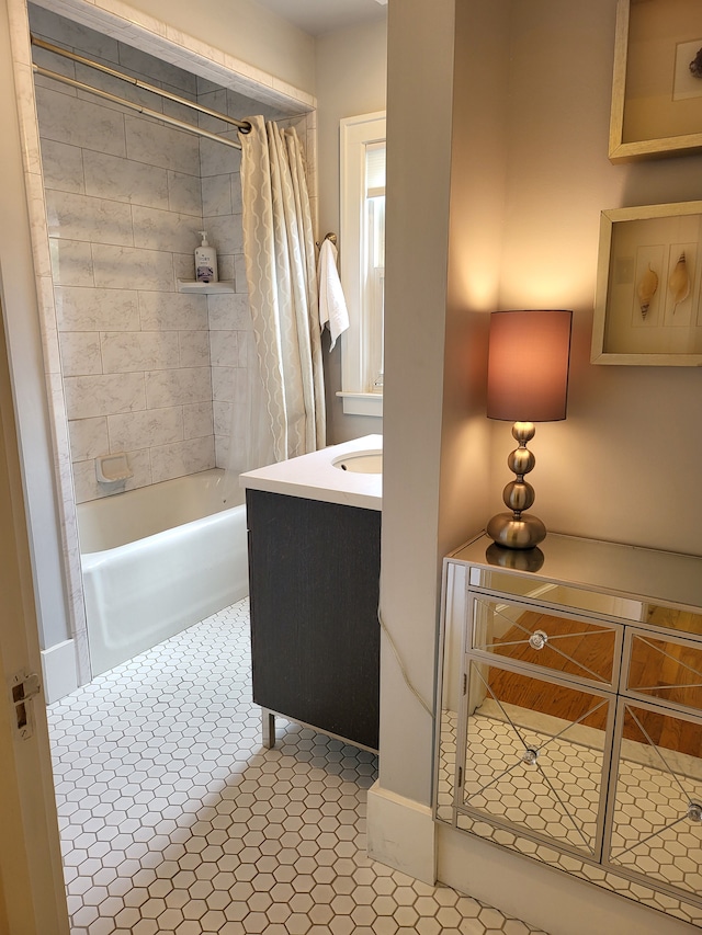 2414 Yale Ave, Royal Oak, MI 48067 - bathroom featuring shower / tub combo with curtain, vanity, and tile patterned flooring