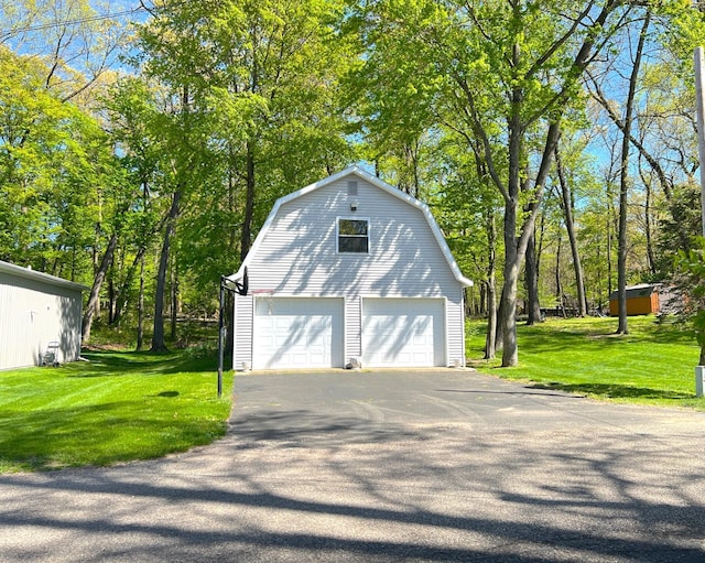 63568 Zabel Shores Rd, Sturgis, MI 49091 - garage with a garage