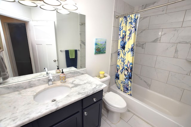 9466 Heritage, Goodrich, MI 48438 - full bath featuring shower / tub combo with curtain, toilet, and vanity