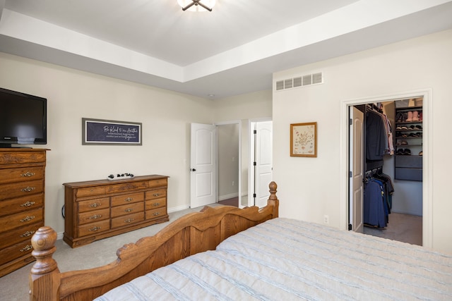 58651 Glacier Club Dr, Washington, MI 48094 - bedroom featuring carpet flooring, a walk in closet, and a closet