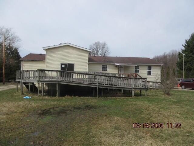 34637 76th St, Covert, MI 49043 - rear view of house with a deck and a yard