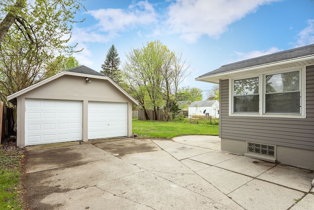 view of detached garage
