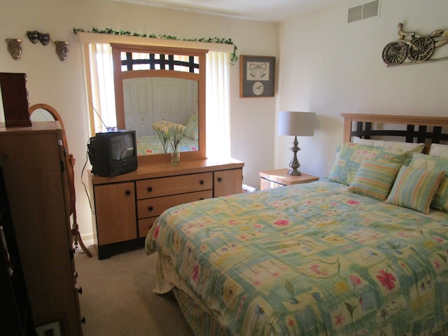 29100 Sunnydale St, Livonia, MI 48154 - bedroom featuring carpet
