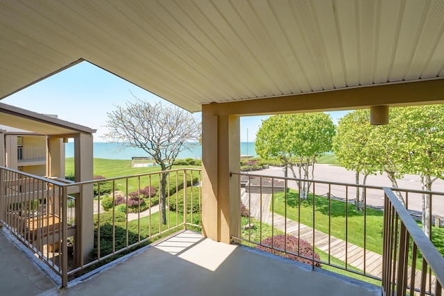 4150 Ridge Rd Unit 21And 22, Stevensville, MI 49127 - balcony featuring a water view