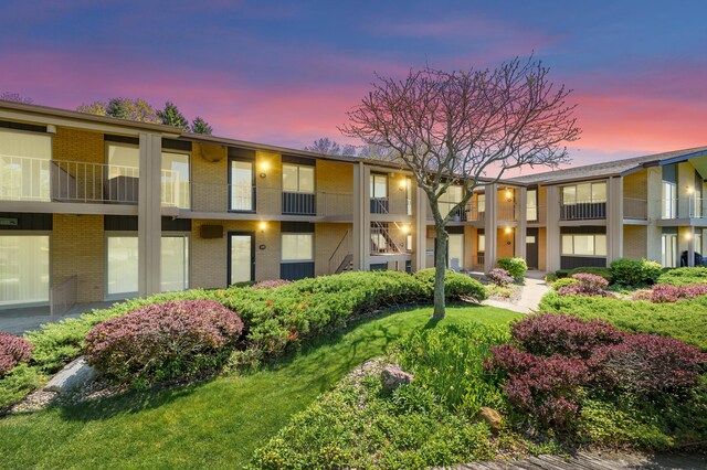 4150 Ridge Rd Unit 22, Stevensville, MI 49127 - view of property at dusk
