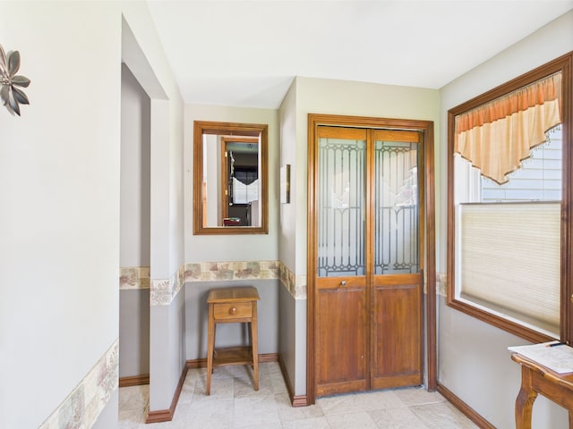 480 Peninsula Dr, Columbiaville, MI 48421 - entryway with baseboards