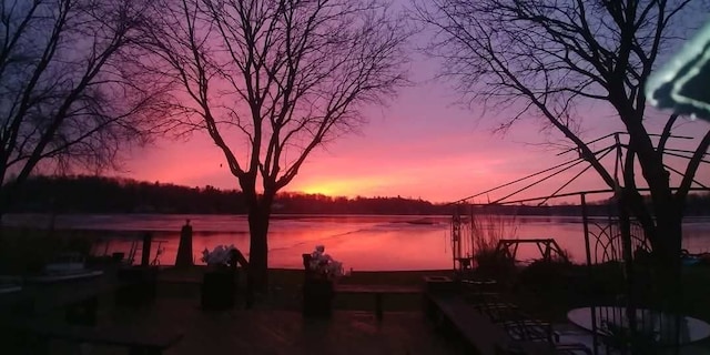 480 Peninsula Dr, Columbiaville, MI 48421 - water view