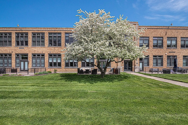 2214 S State St Unit 108, Saint Joseph, MI 49085 - view of property featuring central AC unit