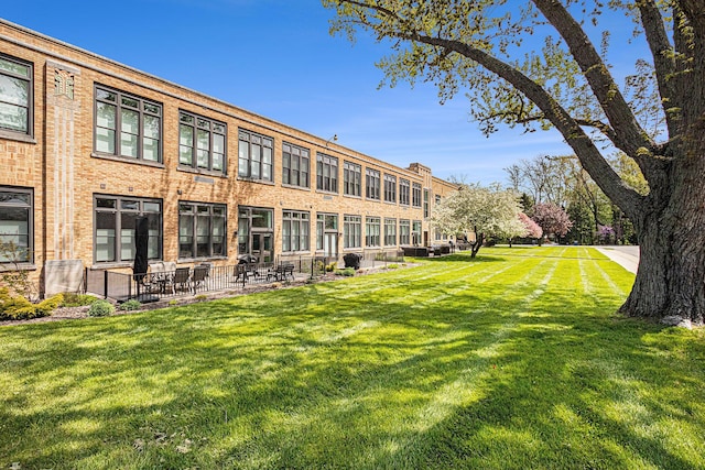 2214 S State St Unit 108, Saint Joseph, MI 49085 - view of home's community with a yard