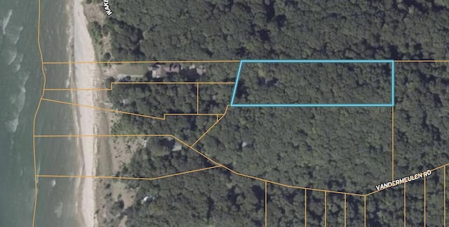 6723 Vandermeulen Rd, Holland, MI 49423 - aerial view of property's location with property parcel outlined