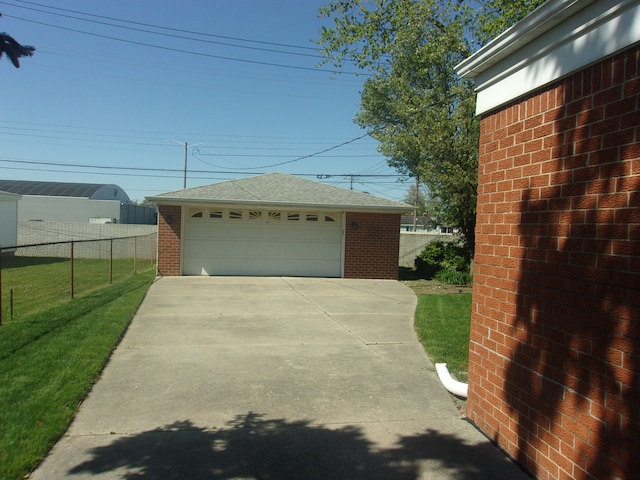 21613 Hoffman St, Saint Clair Shores, MI 48082 - view of detached garage