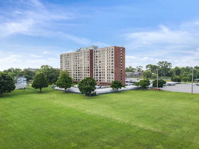 21800 Morley Ave Unit 601, Dearborn, MI 48124 - photo 2