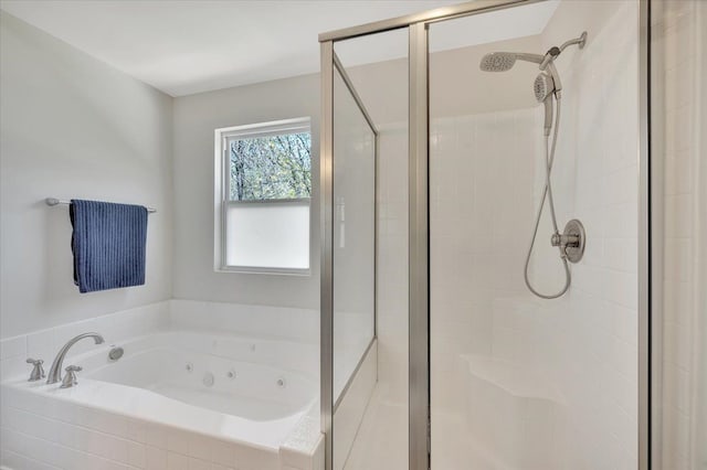 1060 Tinley Blvd, Oxford, MI 48371 - full bath featuring a stall shower and a jetted tub