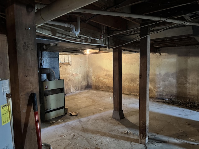 127 N Camburn St, Stanton, MI 48888 - unfinished basement with gas water heater