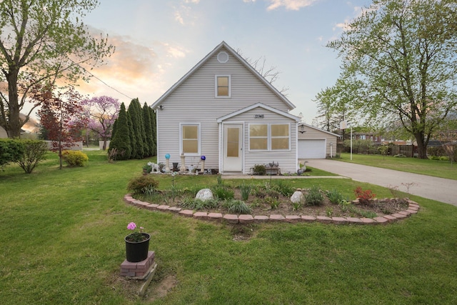 12948 Peck Ave, Sawyer, MI 49125 - view of front of property with a front lawn