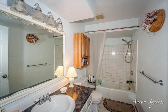 2721 Rum Creek Dr SE, Kentwood, MI 49508 - bathroom with toilet, shower / bath combo with shower curtain, and vanity