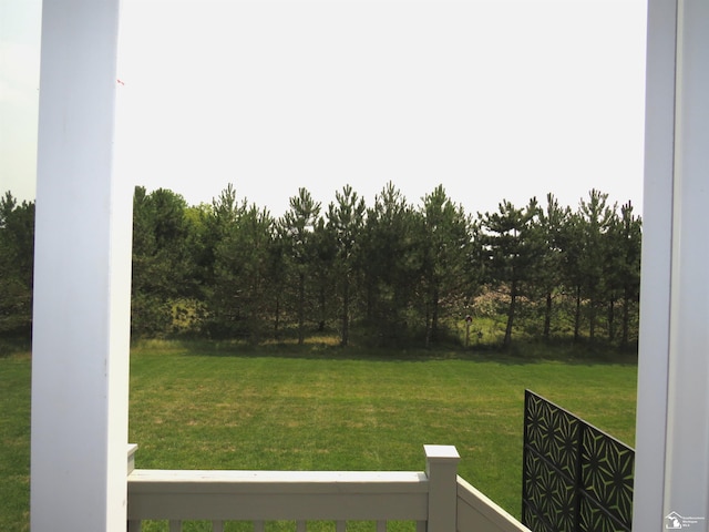465 Corinth Cir, Dundee, MI 48131 - view of grassy yard