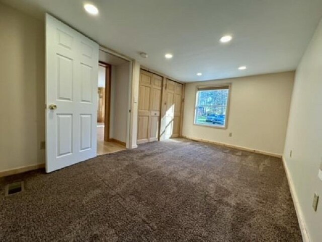 8704 Deadstream Rd, Honor, MI 49640