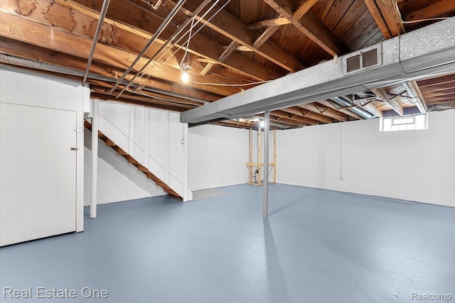 657 Highland Ave, Lincoln Park, MI 48146 - below grade area with stairway