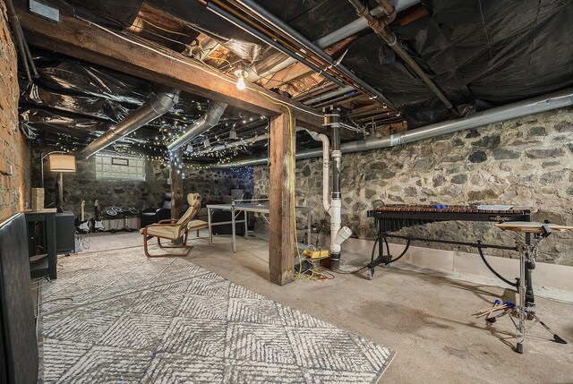210 E St, Three Rivers, MI 49093 - view of below grade area