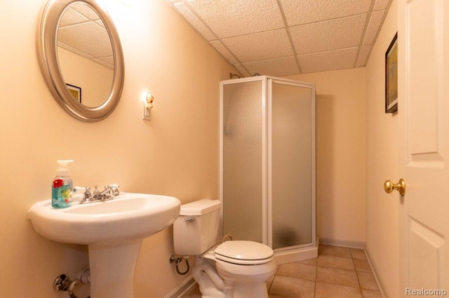 3163 W Ridge Ct, Commerce Twp, MI 48390 - bathroom featuring a stall shower, tile patterned floors, and a drop ceiling