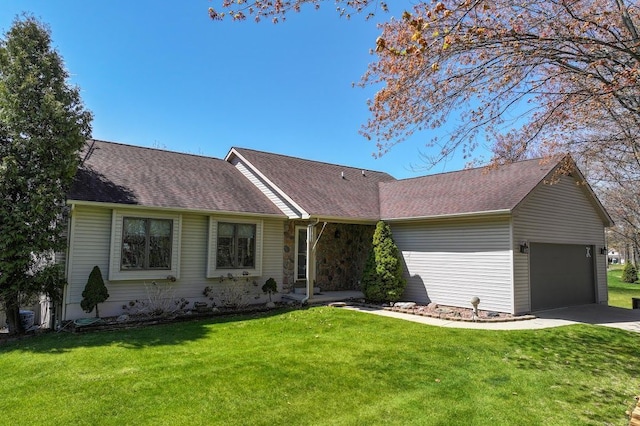 8439 Shoshoni Pass, Pigeon, MI 48755 - ranch-style home with a garage, a front lawn, driveway, and a shingled roof