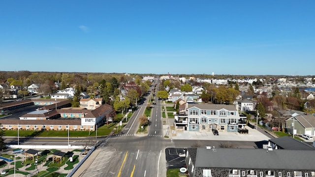 923 Maple St, Ludington, MI 49431 - aerial perspective of suburban area
