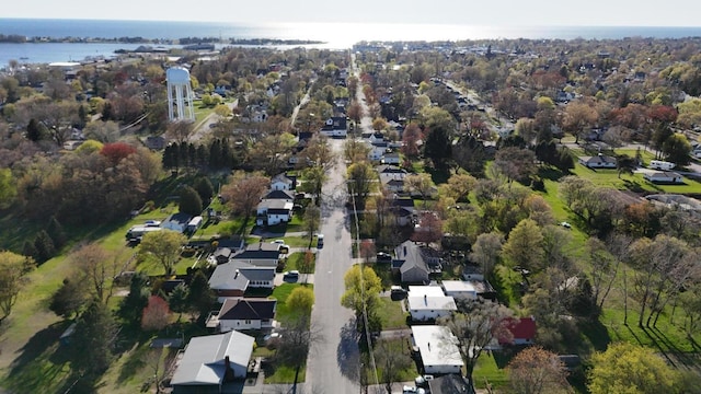 923 Maple St, Ludington, MI 49431 - view of property location with nearby suburban area and a large body of water