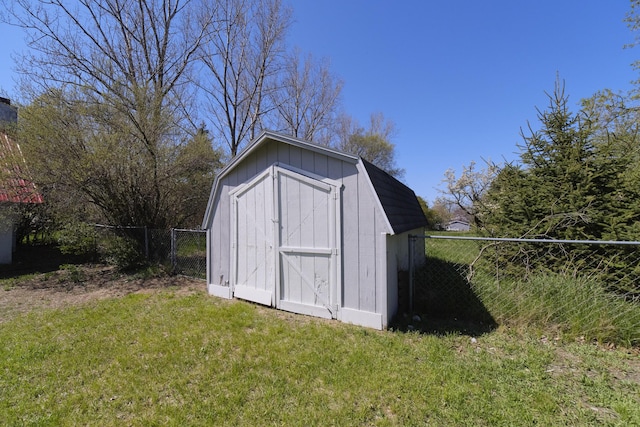 923 Maple St, Ludington, MI 49431 - view of shed