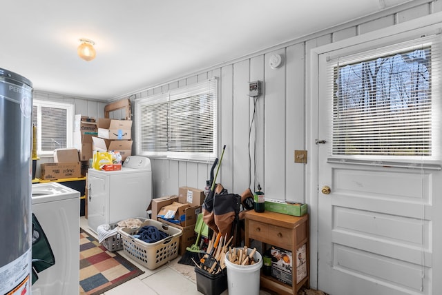 laundry room featuring independent washer and dryer