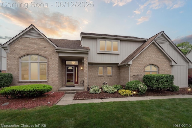 36837 Ashover Dr, Farmington Hills, MI 48335 - photo 1
