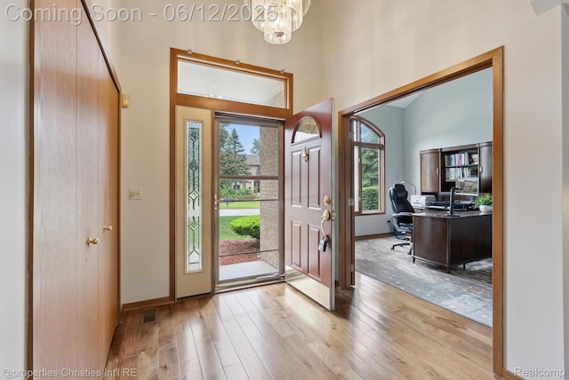 36837 Ashover Dr, Farmington Hills, MI 48335 - photo 5